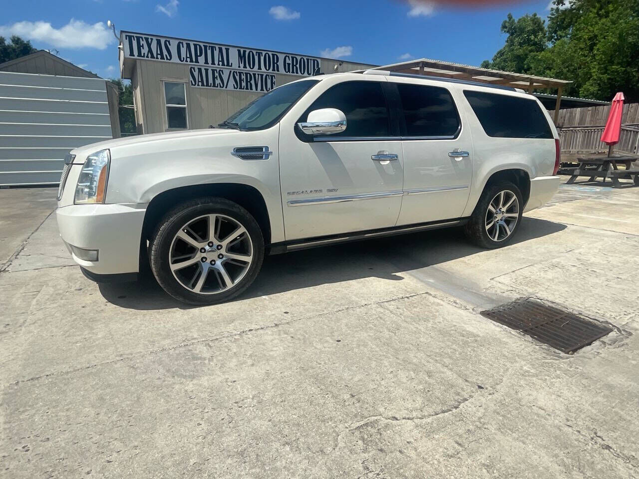 2013 CADILLAC Escalade