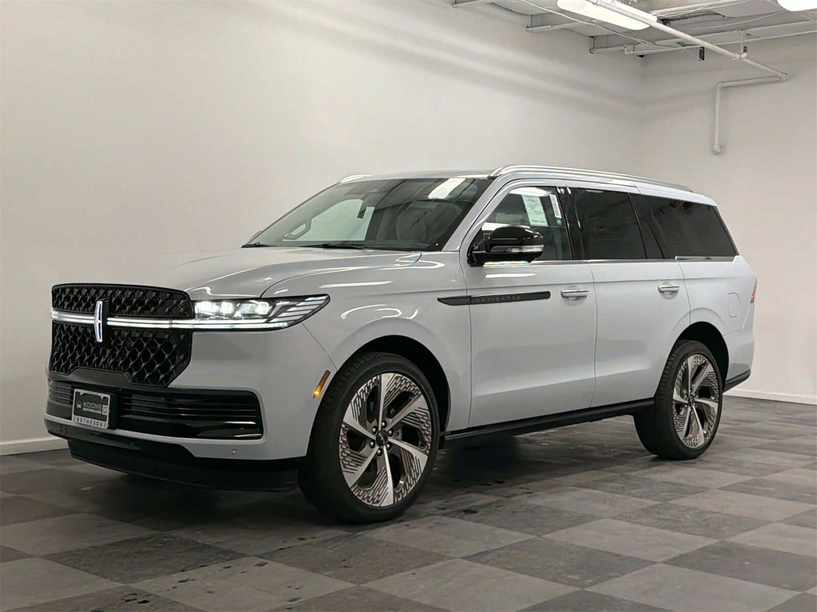 2026 LINCOLN Navigator