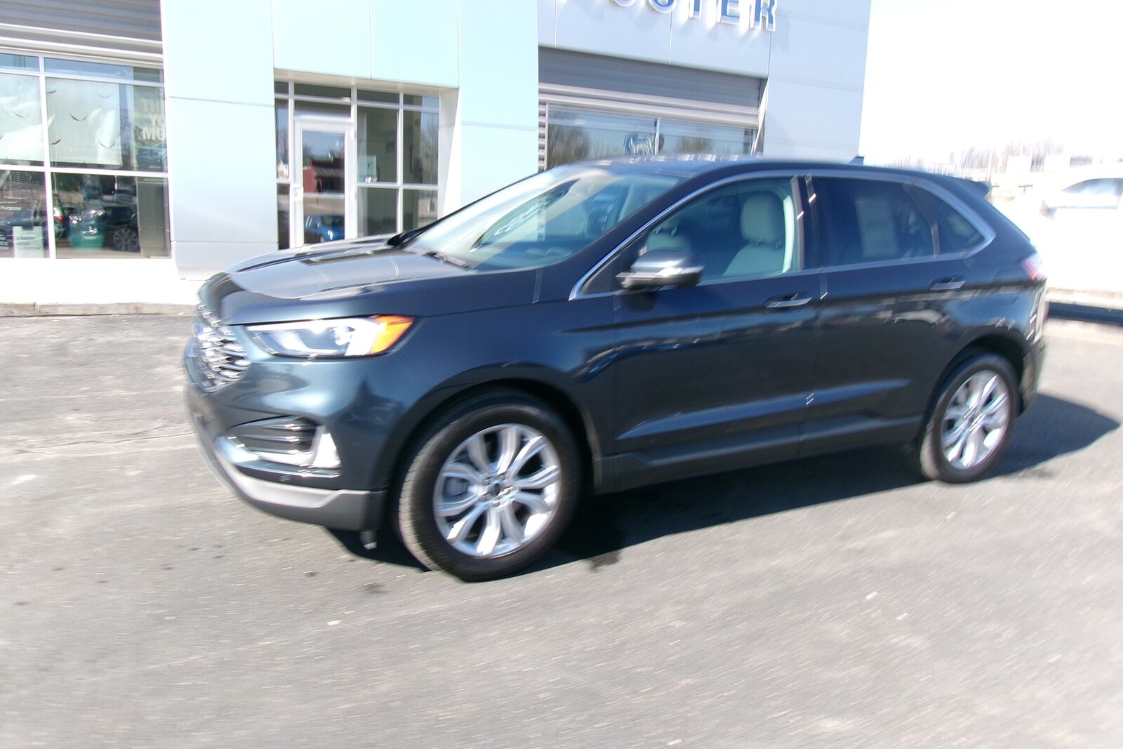 2024 FORD Edge