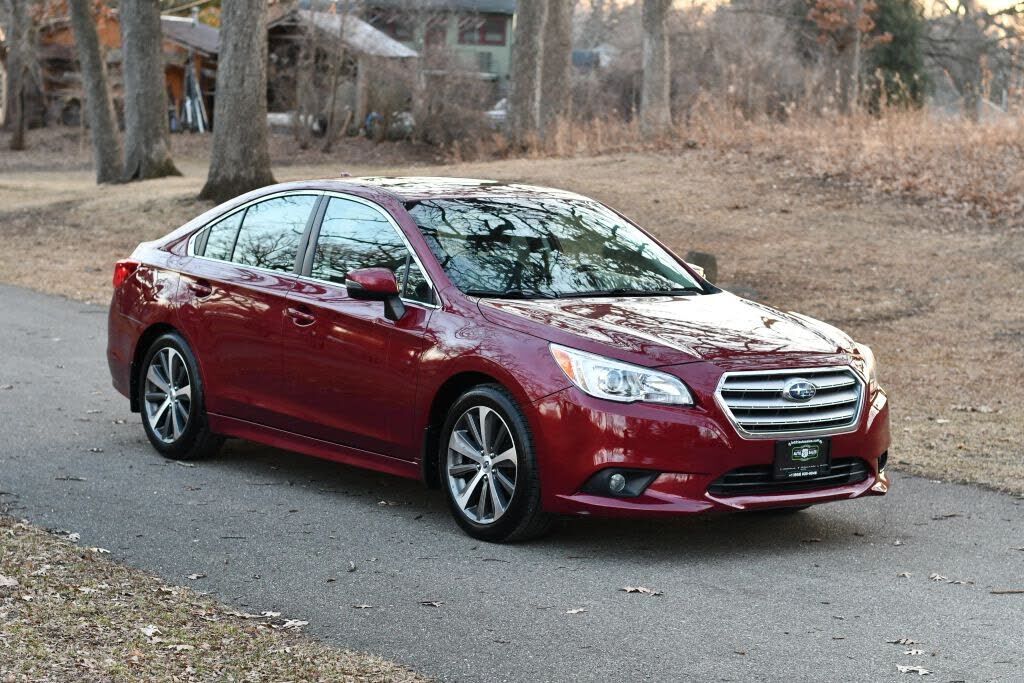 2016 SUBARU Legacy