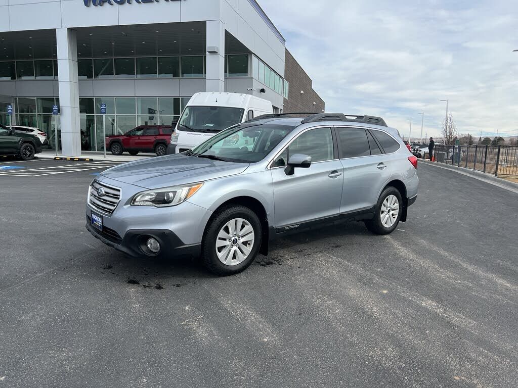 2015 SUBARU Outback