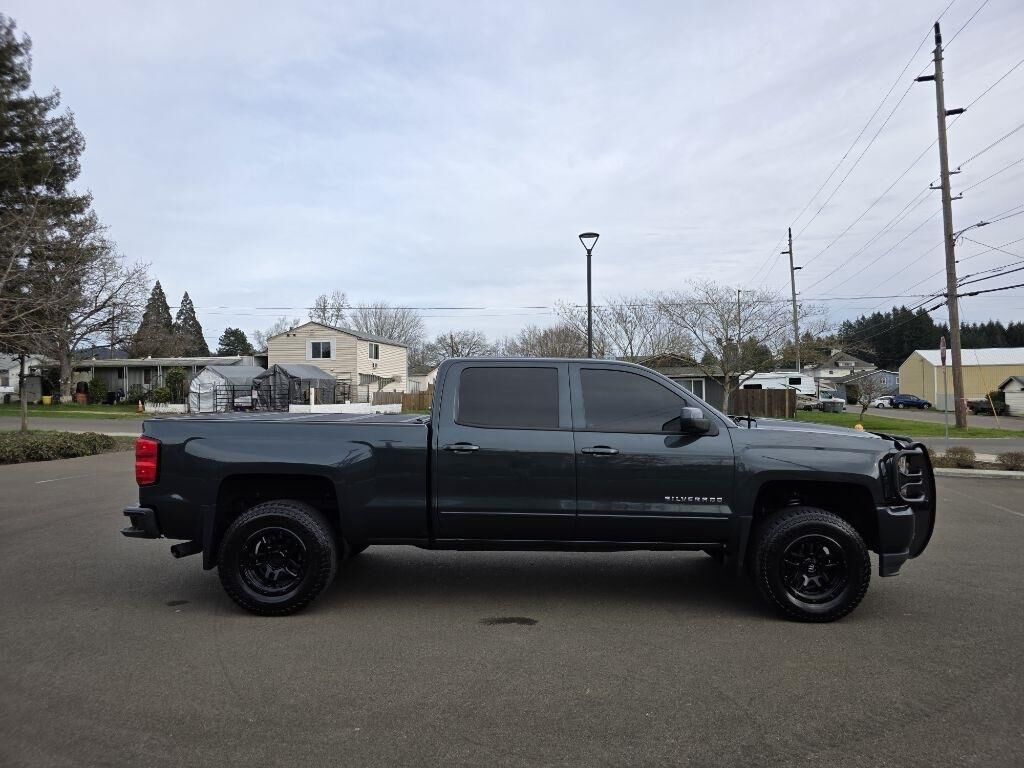 2017 CHEVROLET Silverado