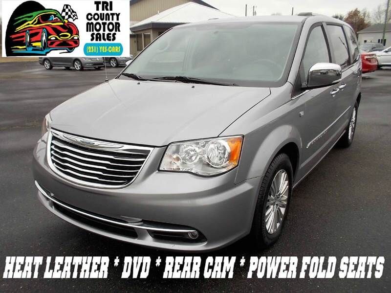 2014 CHRYSLER Town and Country