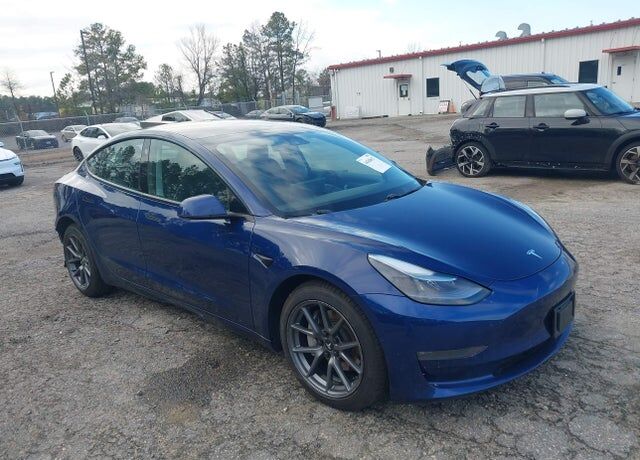 2021 TESLA Model 3