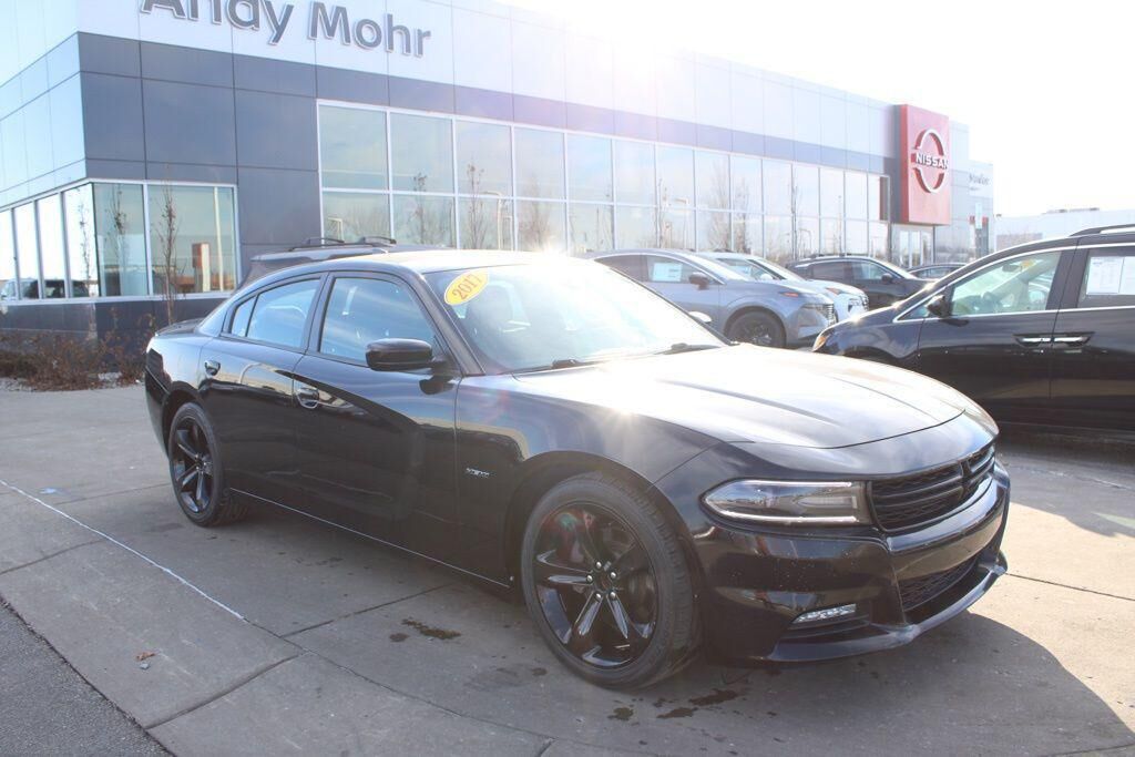 2017 DODGE Charger