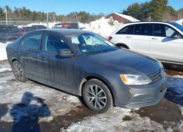 2016 VOLKSWAGEN Jetta