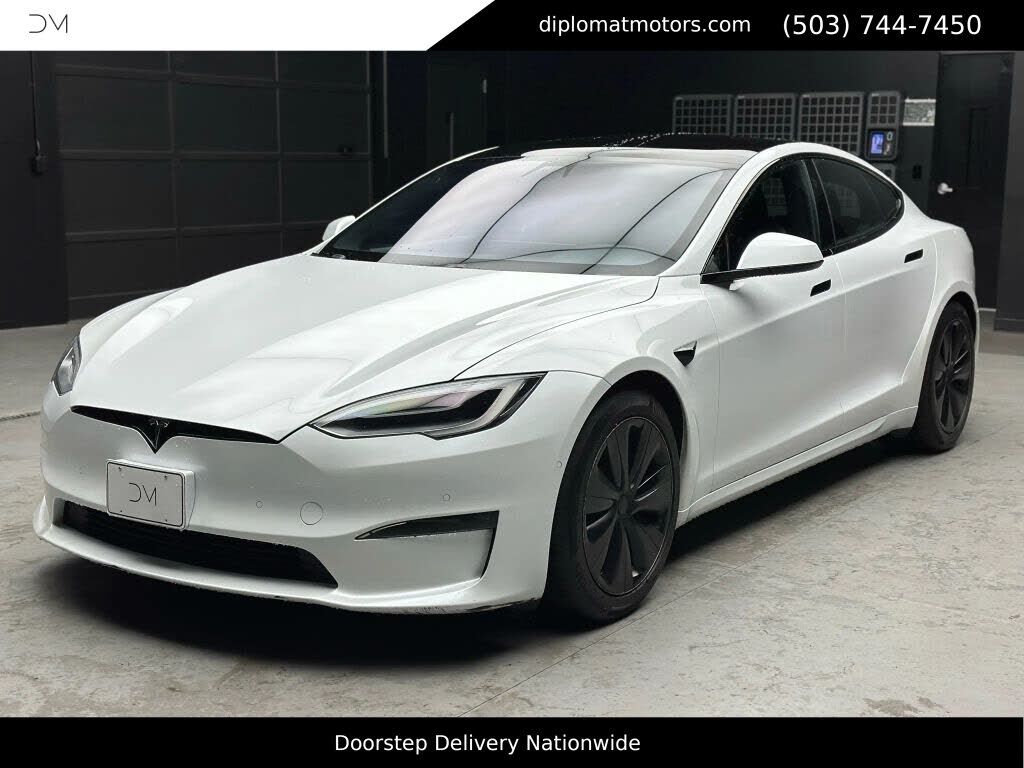 2022 TESLA Model S
