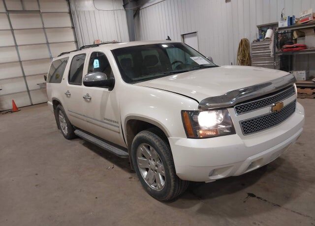 2012 CHEVROLET Suburban