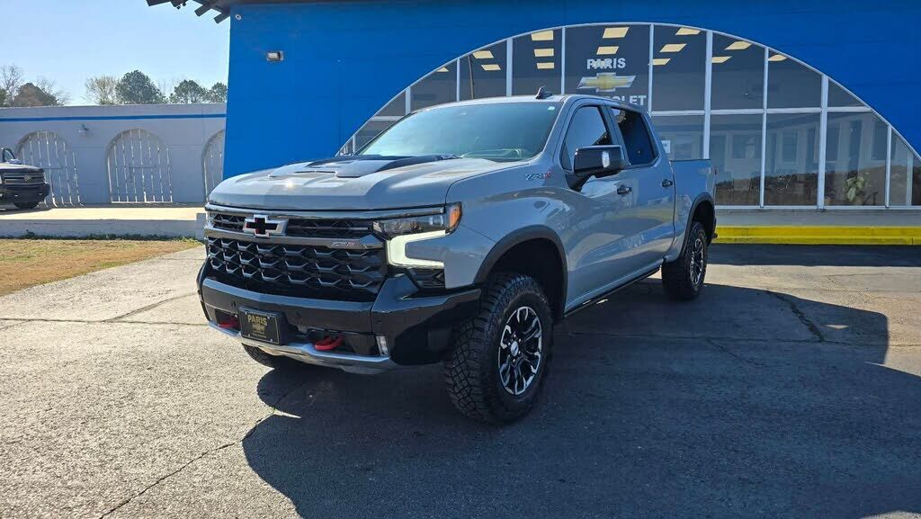 2025 CHEVROLET Silverado