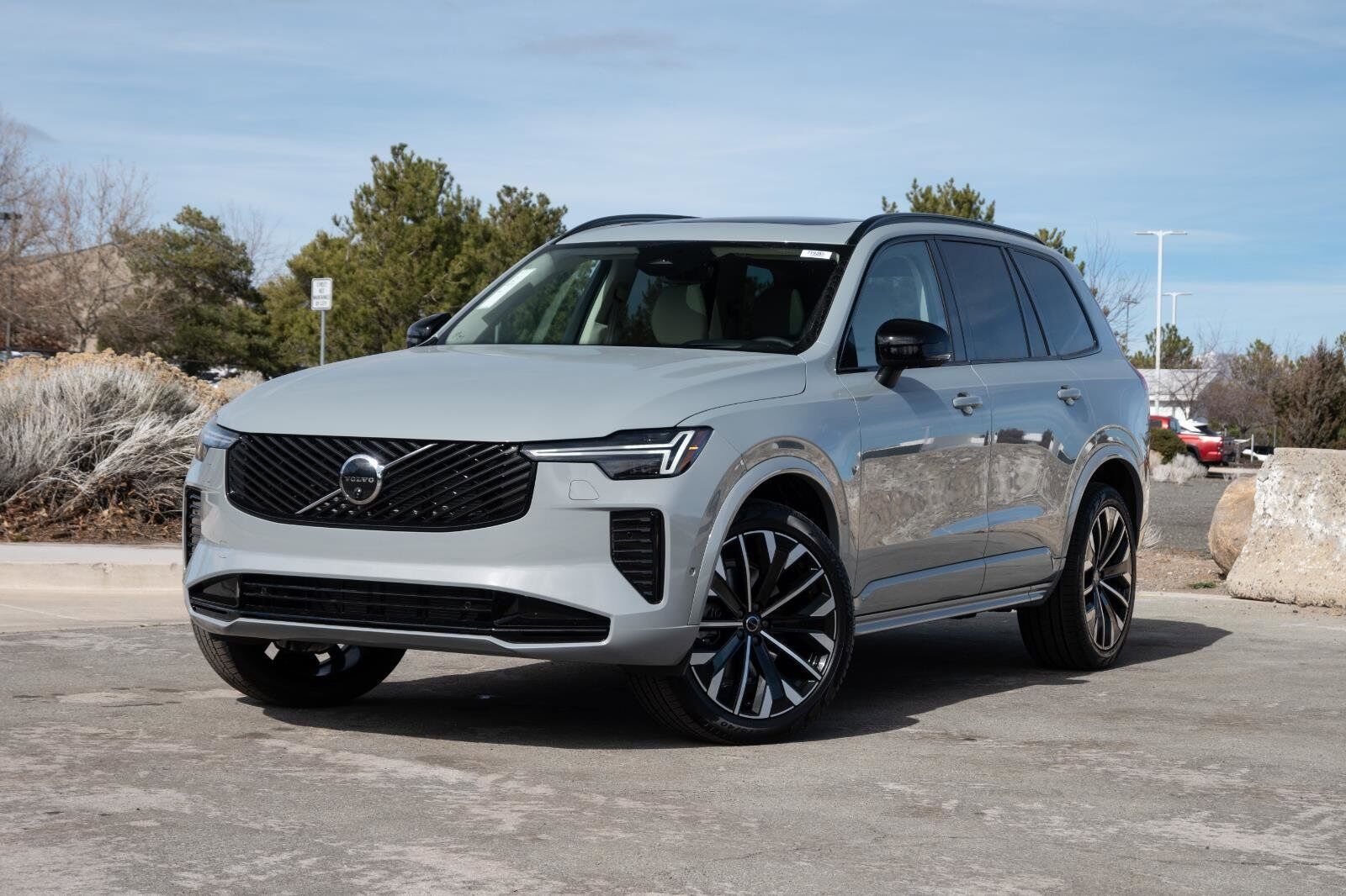 2026 VOLVO XC90