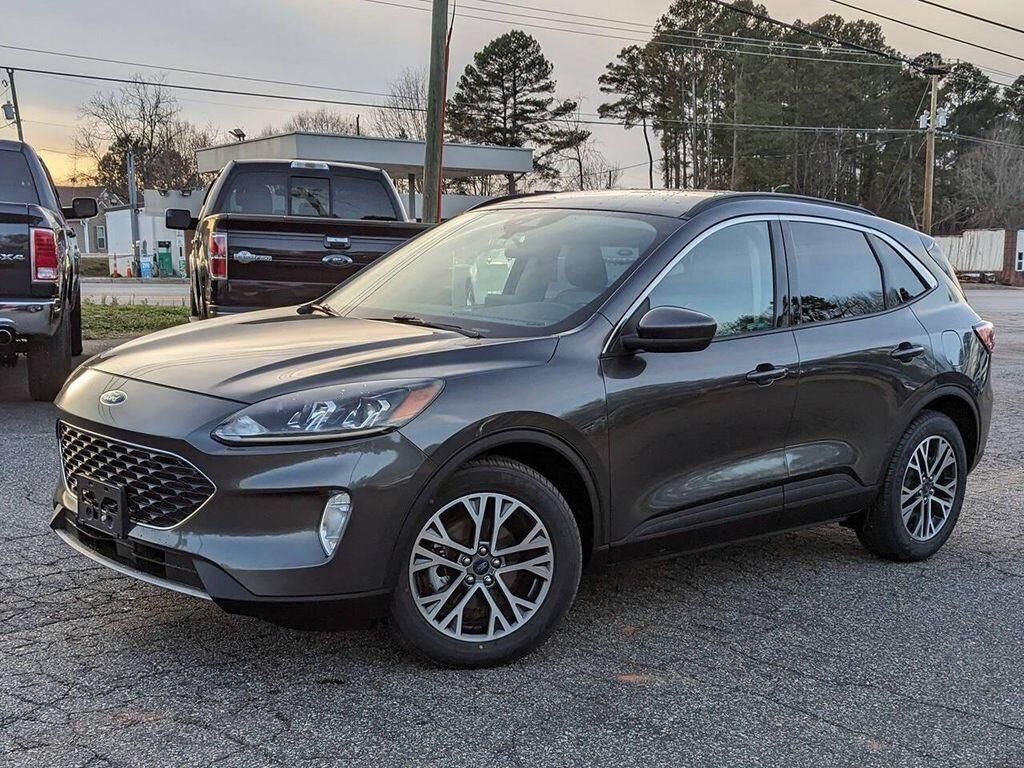 2020 FORD Escape