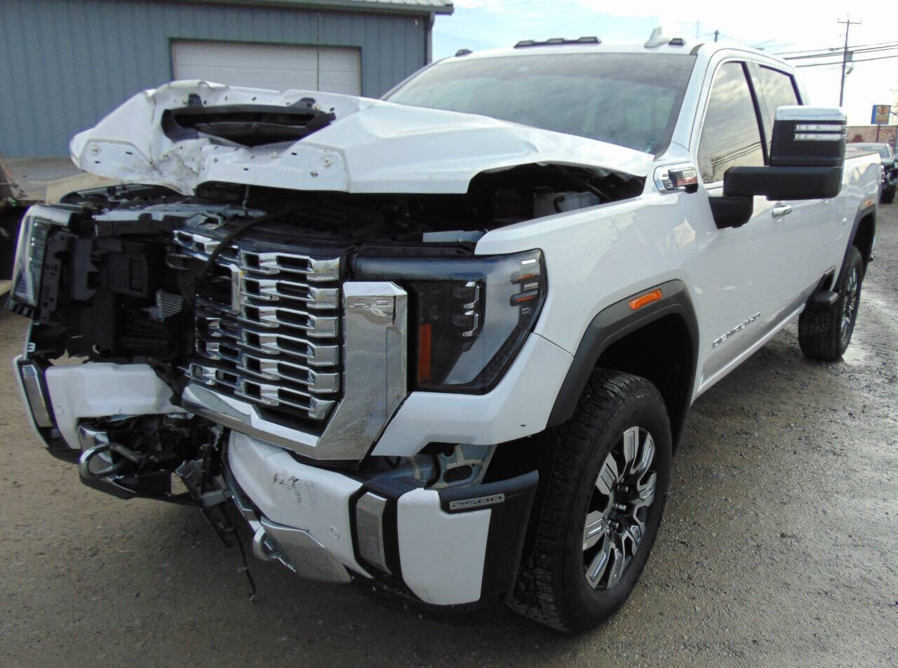 2025 GMC Sierra HD
