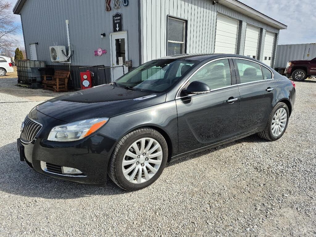 2013 BUICK Regal