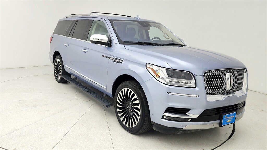 2019 LINCOLN Navigator L