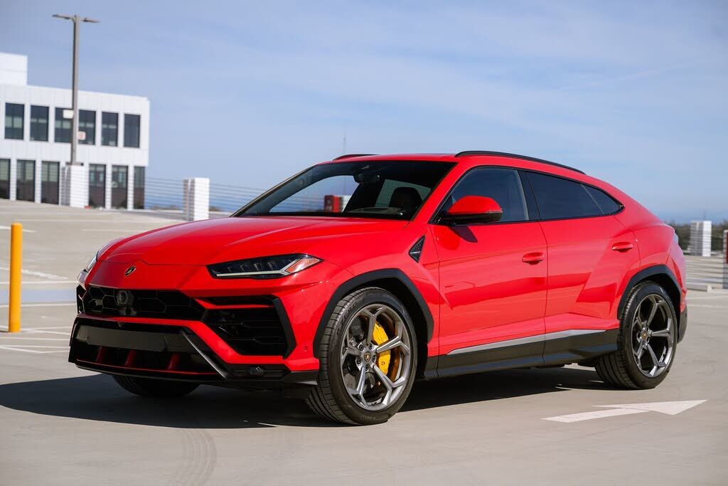 2019 LAMBORGHINI URUS