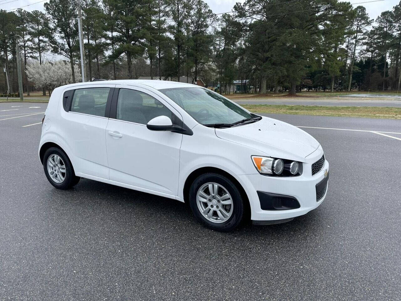 2016 CHEVROLET Sonic