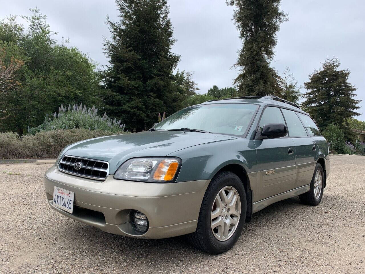 2002 SUBARU Legacy
