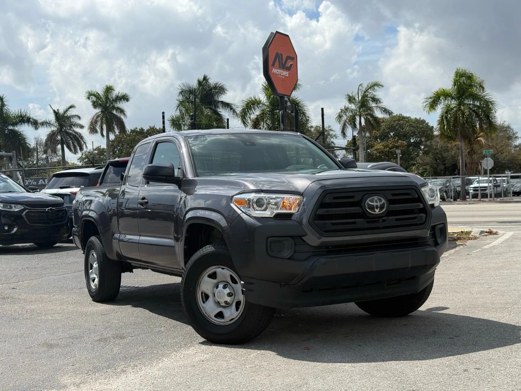 2019 TOYOTA Tacoma