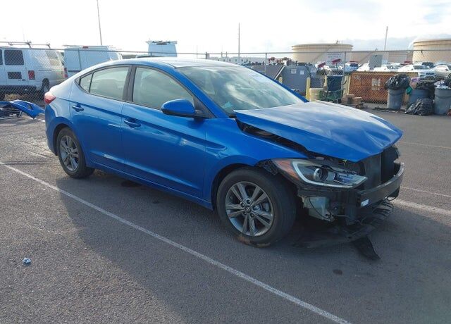 2017 HYUNDAI Elantra