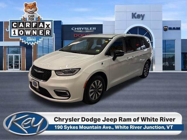 2024 CHRYSLER Pacifica