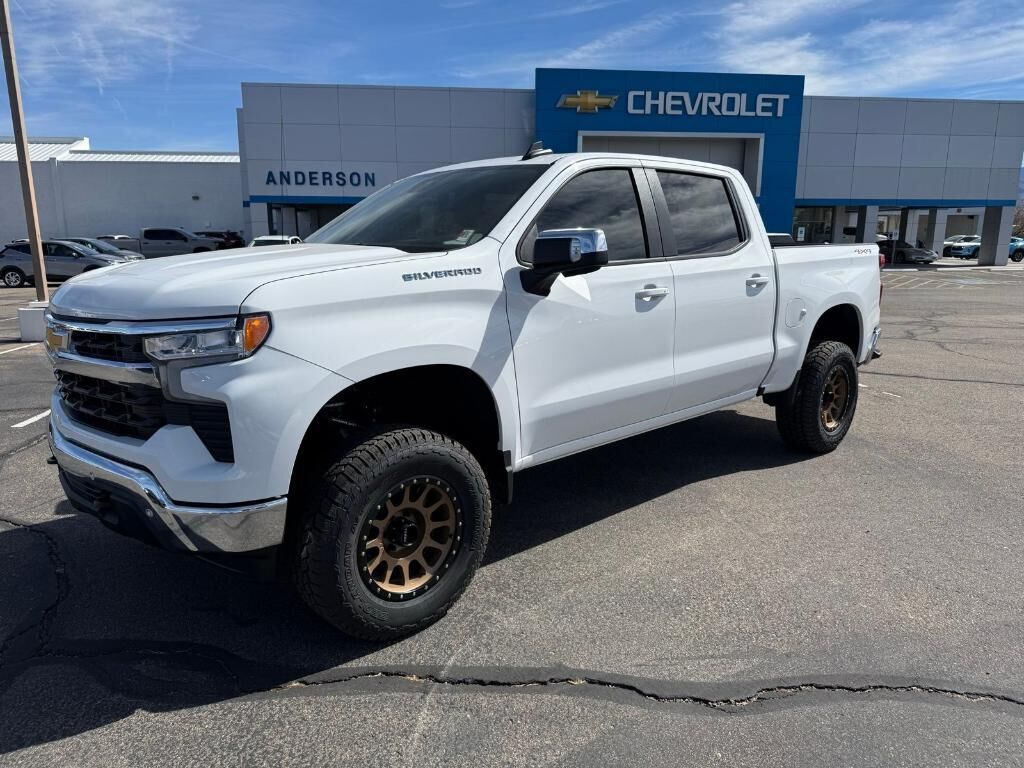 2026 CHEVROLET Silverado
