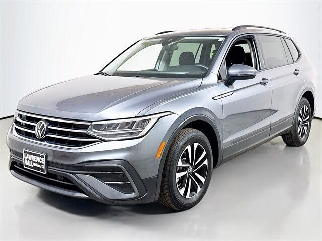 2024 VOLKSWAGEN Tiguan