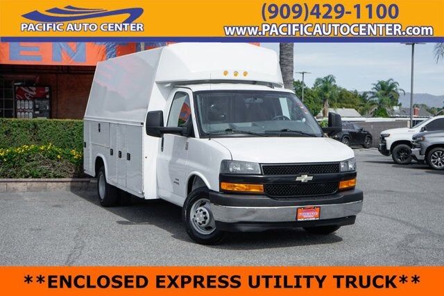 2019 CHEVROLET Express