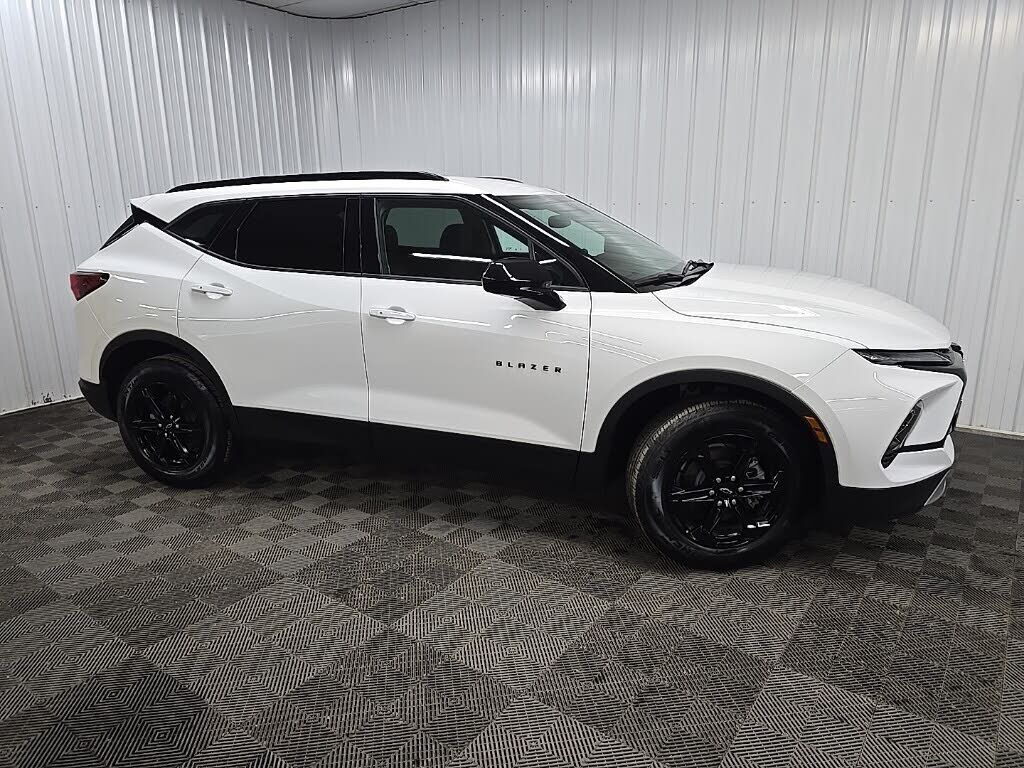 2025 CHEVROLET Blazer