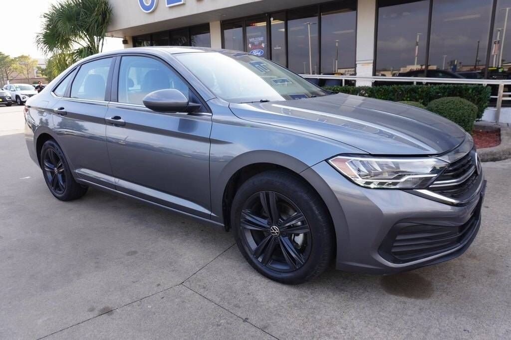 2023 VOLKSWAGEN Jetta