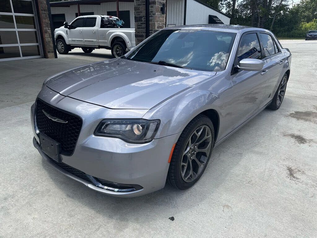 2016 CHRYSLER 300