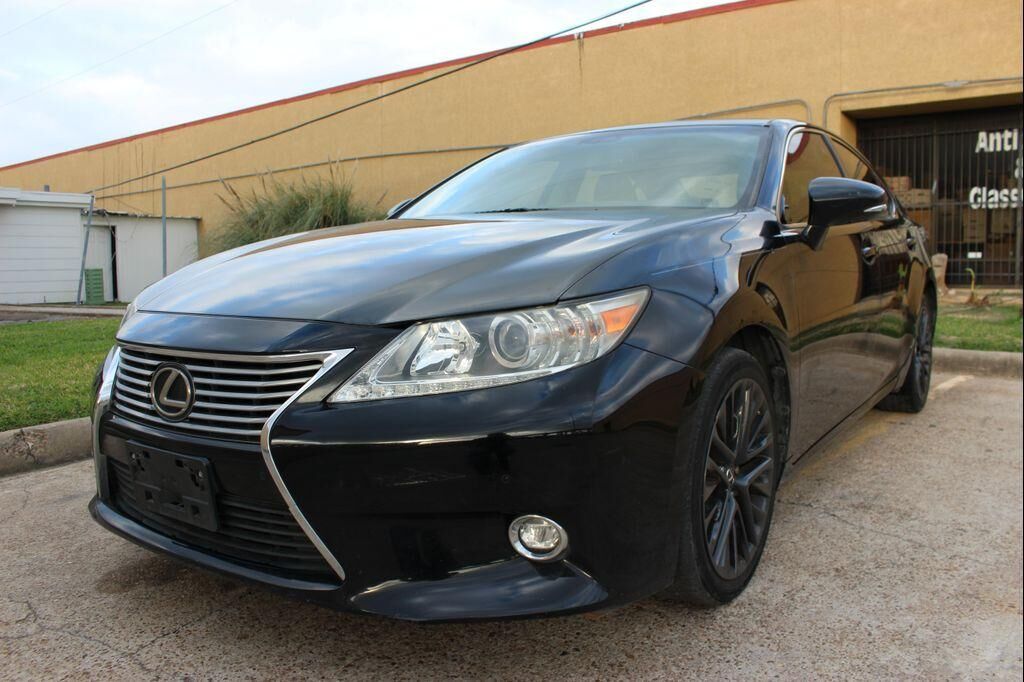 2015 LEXUS ES