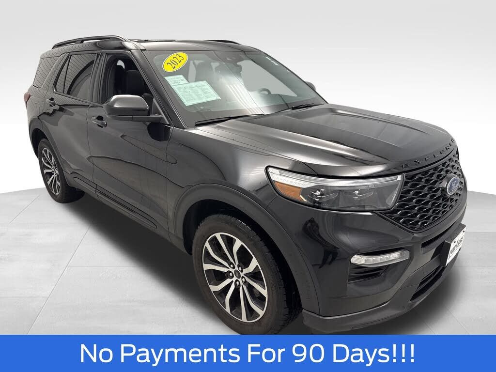 2023 FORD Explorer