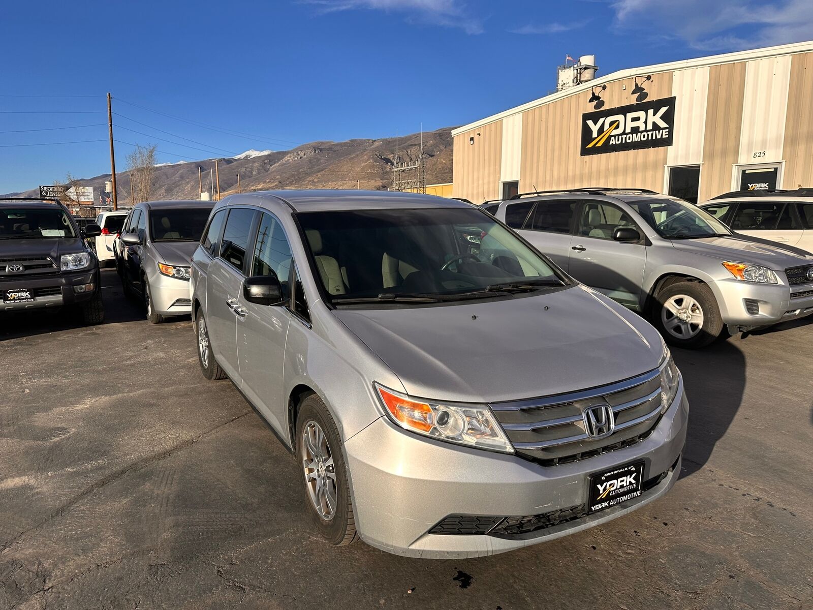 2012 HONDA Odyssey