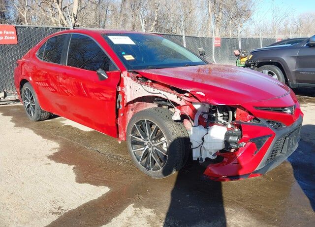 2021 TOYOTA Camry