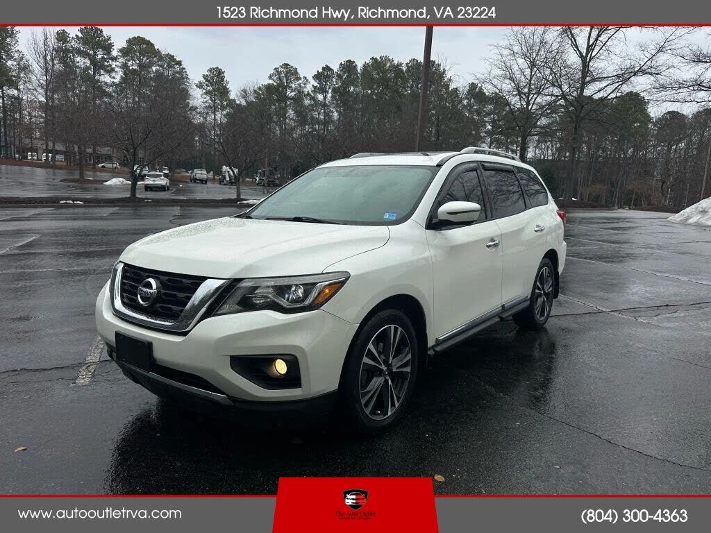 2017 NISSAN Pathfinder
