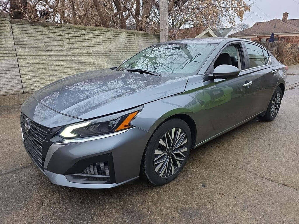 2023 NISSAN Altima