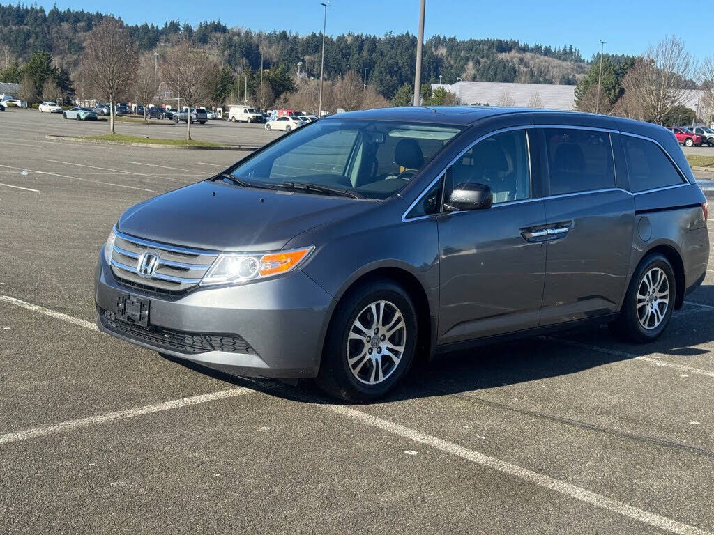 2011 HONDA Odyssey