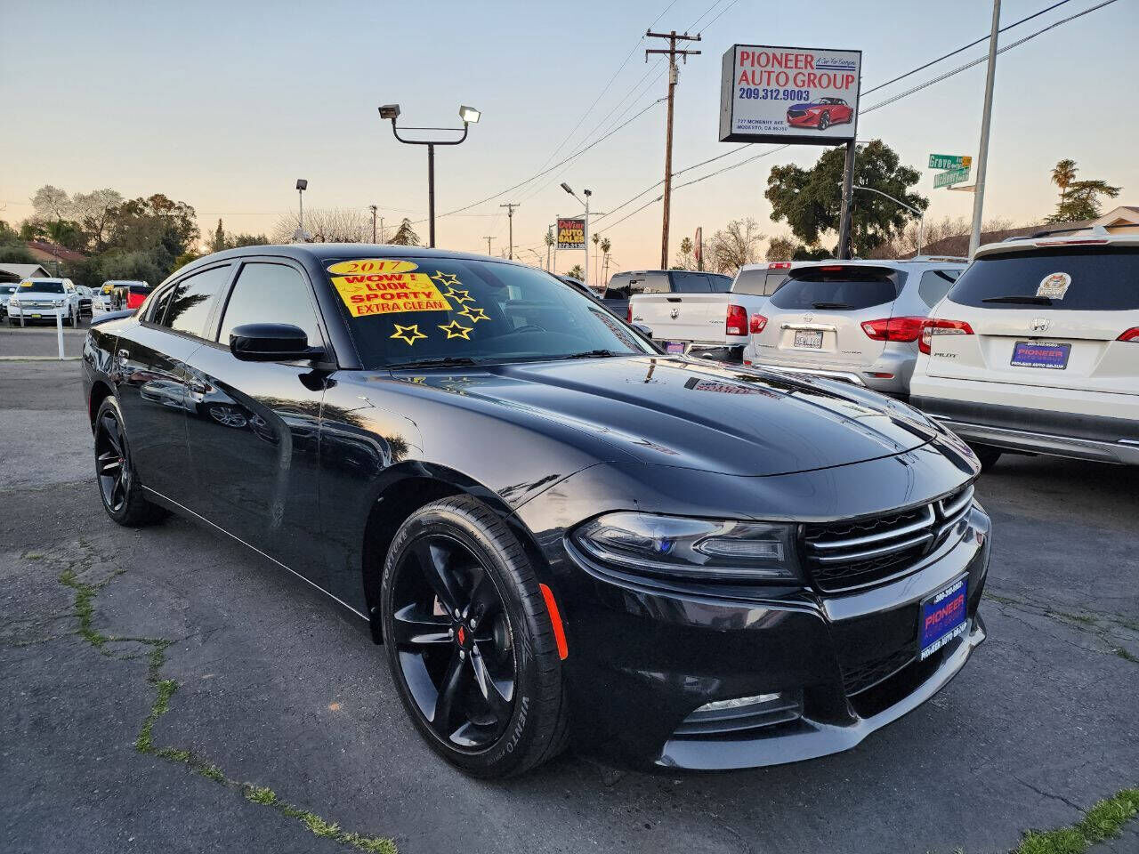 2017 DODGE Charger