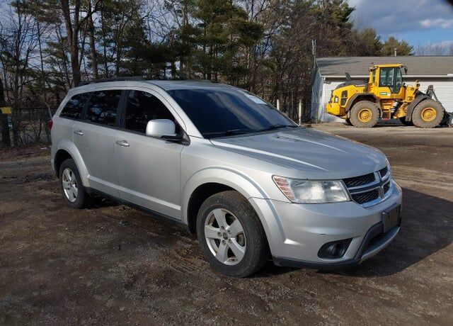 2011 DODGE Journey