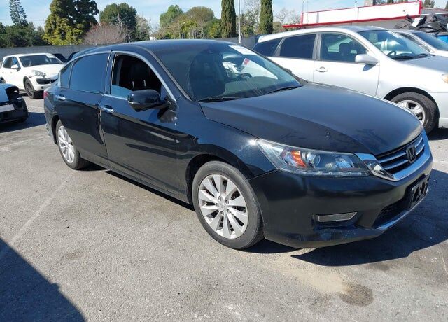 2013 HONDA Accord