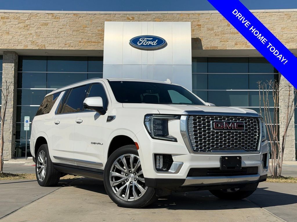 2022 GMC Yukon XL