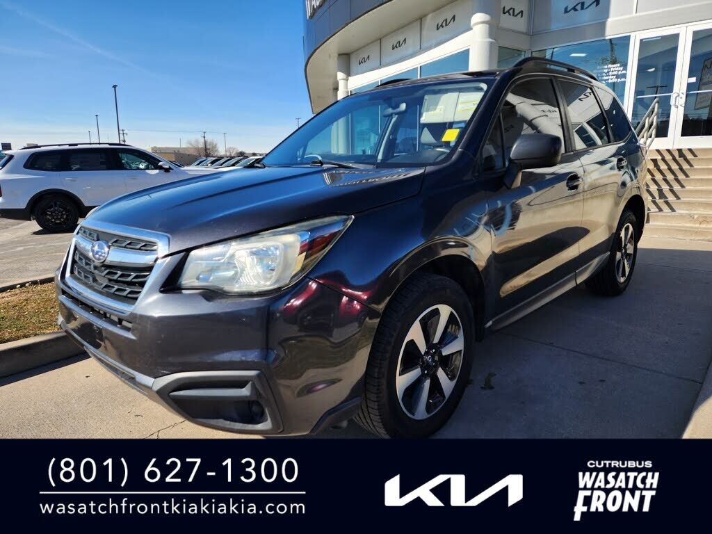 2017 SUBARU Forester