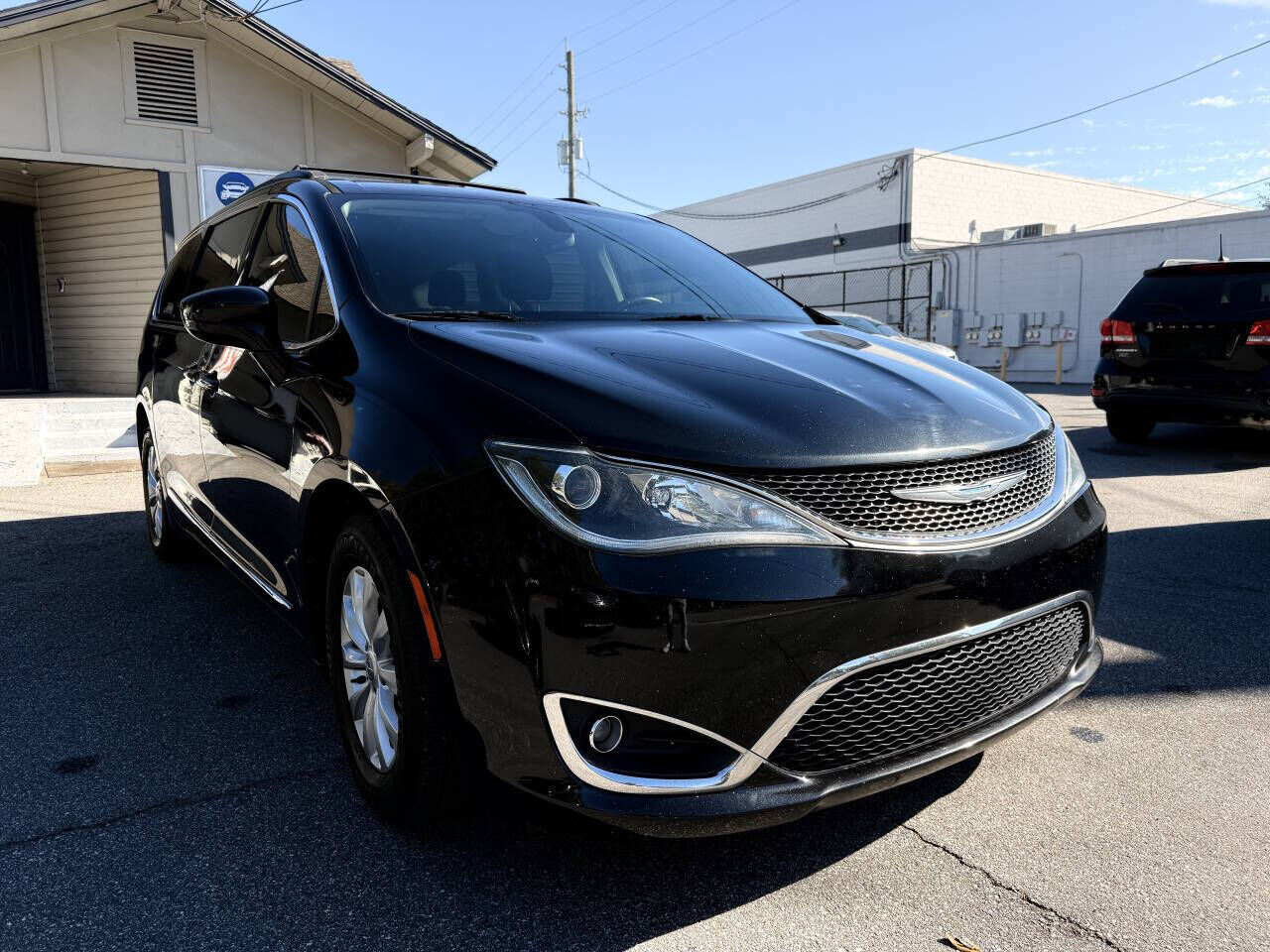 2017 CHRYSLER Pacifica