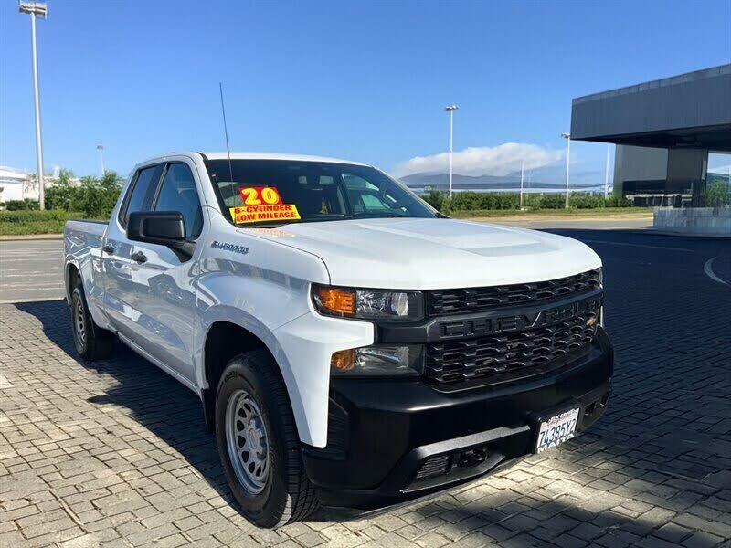 2020 CHEVROLET Silverado