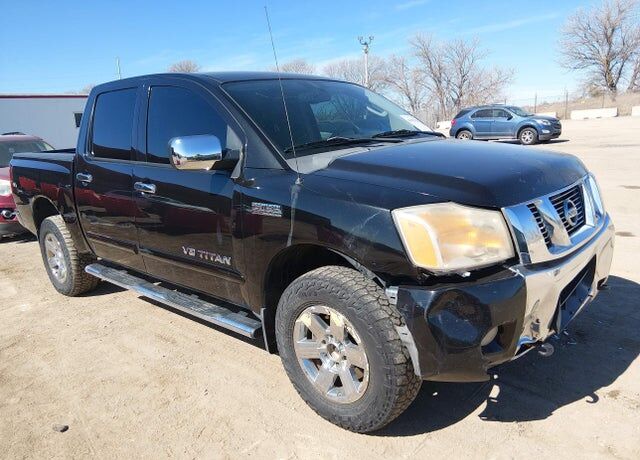2011 NISSAN Titan