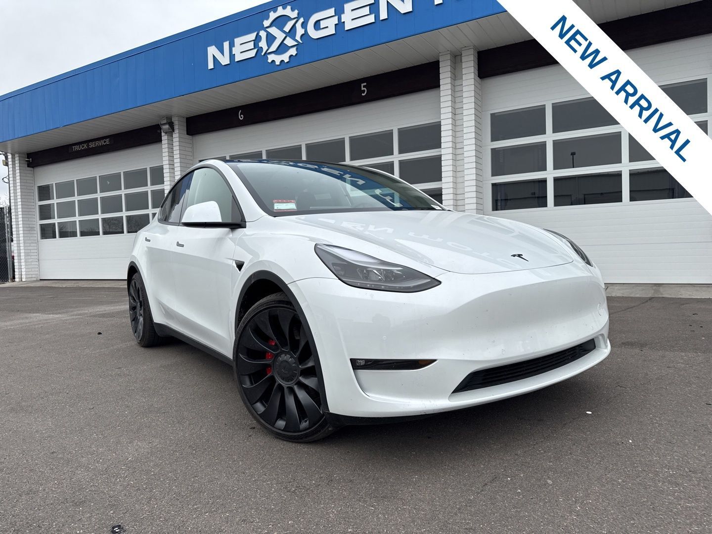 2022 TESLA Model Y