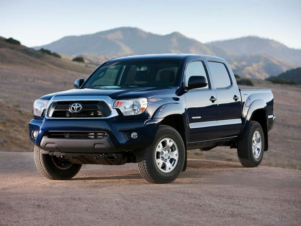 2013 TOYOTA Tacoma