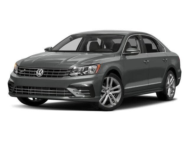 2017 VOLKSWAGEN Passat