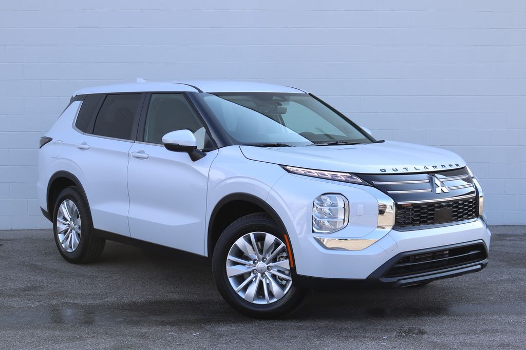 2026 MITSUBISHI Outlander