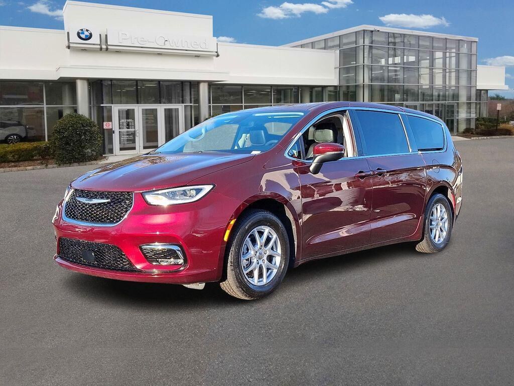 2023 CHRYSLER Pacifica